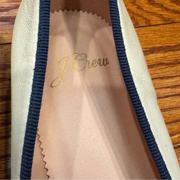 J Crew Kiki ballet flats navy cream cap toe size 7.5 NWOB - Picture 9 of 9